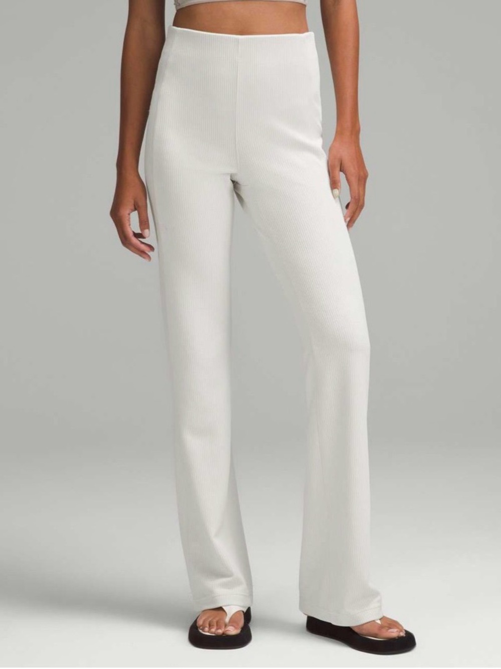 NWT Lululemon Ribbed Softstreme Flared Pant Bone Size 4 High Rise - Picture 2 of 9